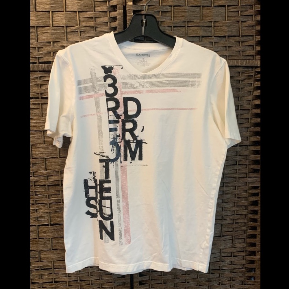 Express Men’s Tee Shirt
